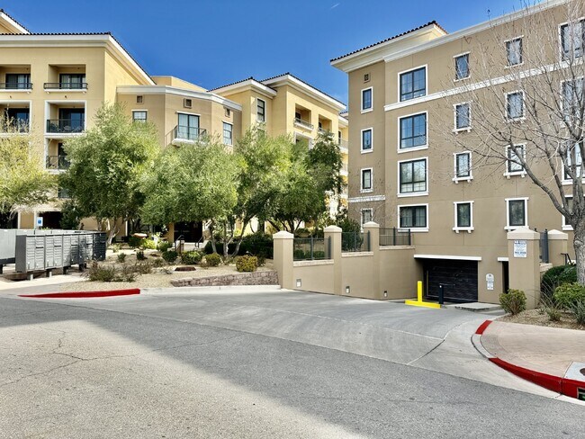 Building Photo - Stylish Lake Las Vegas Studio | Fully Furnished | Flexible Lease Terms & All utilities included!