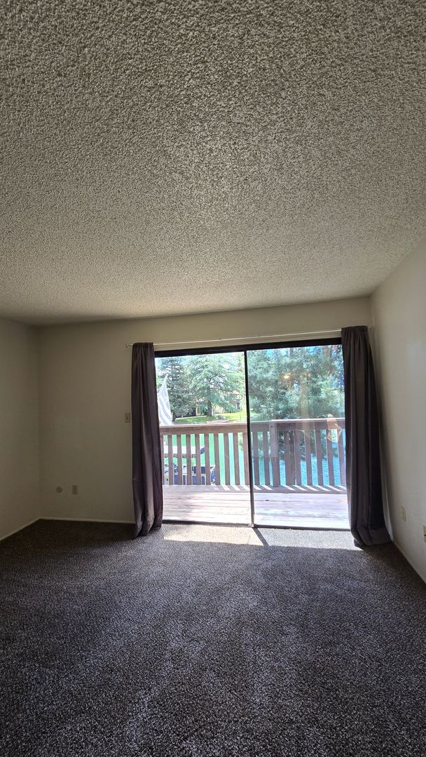 Building Photo - 4147 Pinewood Lake Dr