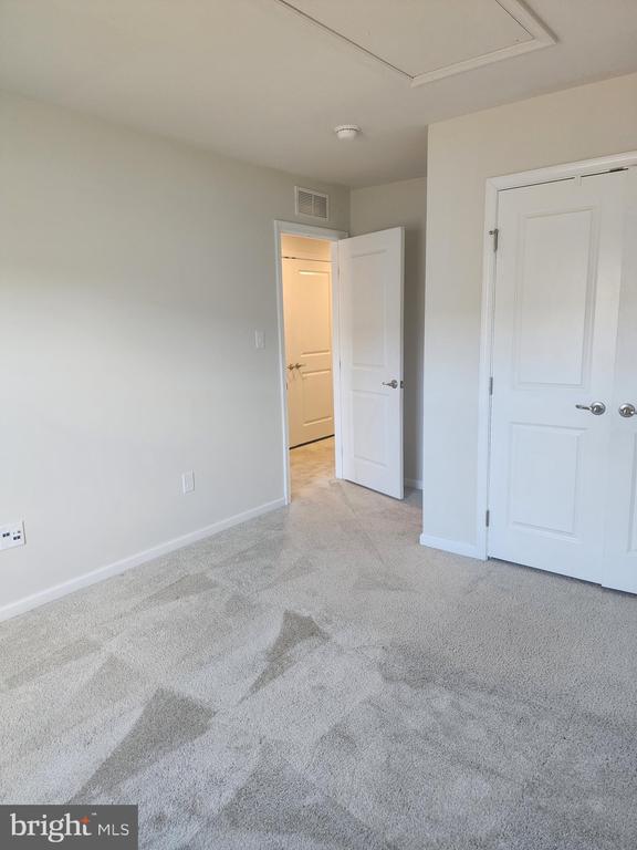 Building Photo - 439 Goodwick Dr