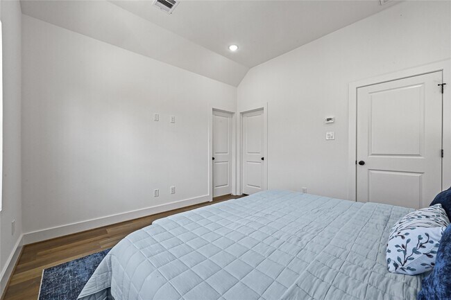 Building Photo - 6532 Goldspier St