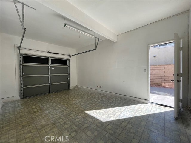 Building Photo - 12981 Colonial Dr