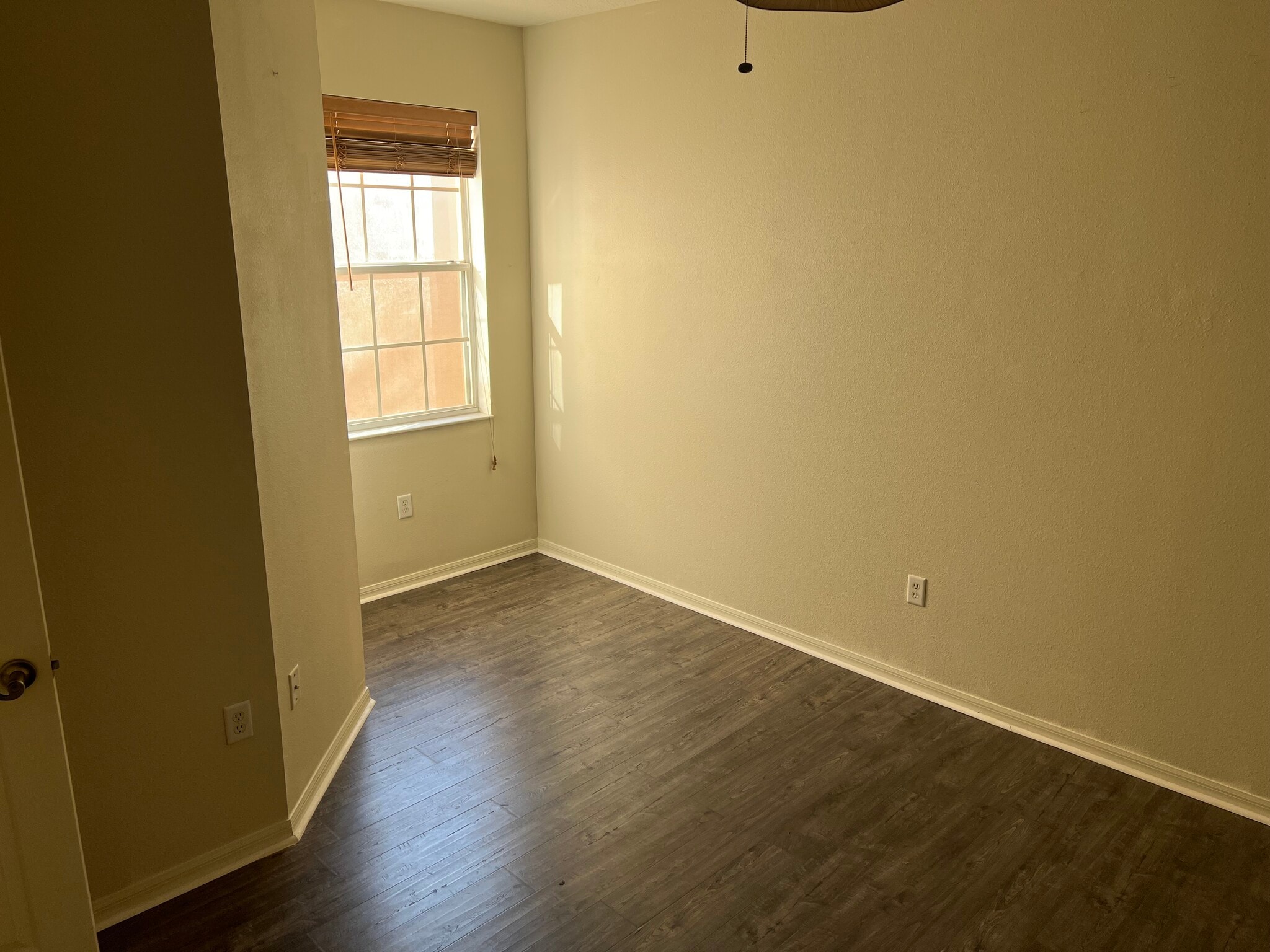 Building Photo - 3752 Parkridge Cir