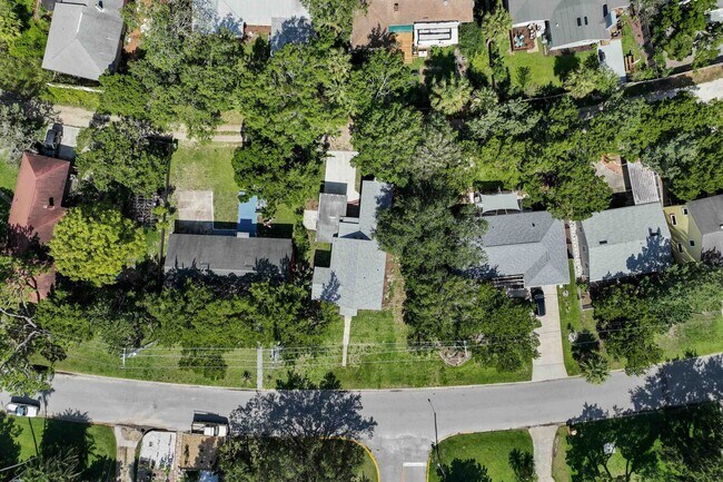 Building Photo - 106 Arredondo Ave