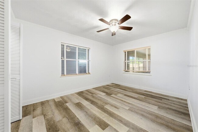 Building Photo - 6254 Alligator Lake Shore E