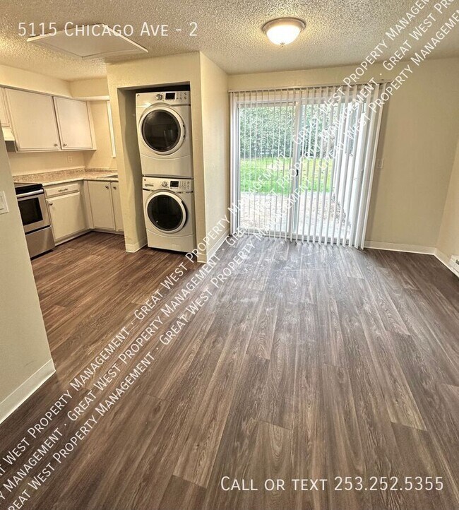 Building Photo - 5115 Chicago Ave SW