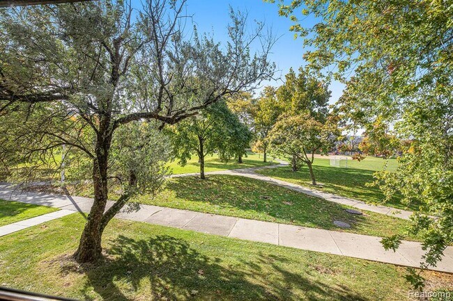 Building Photo - 1515 Cherboneau Pl