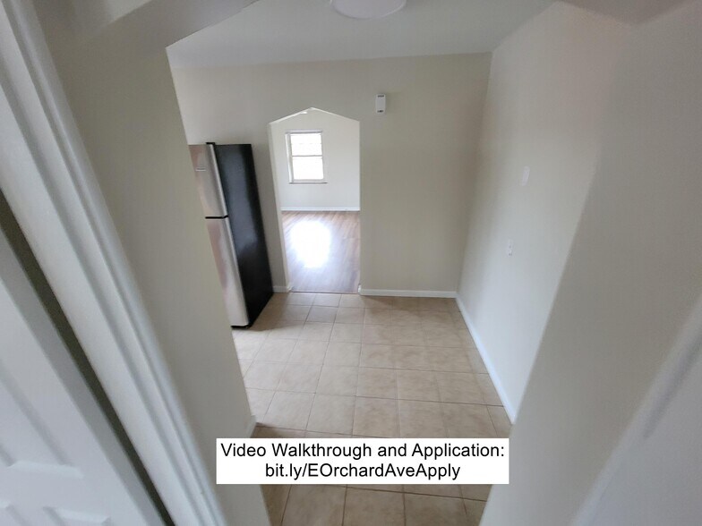 Building Photo - 211 E Orchard Ave