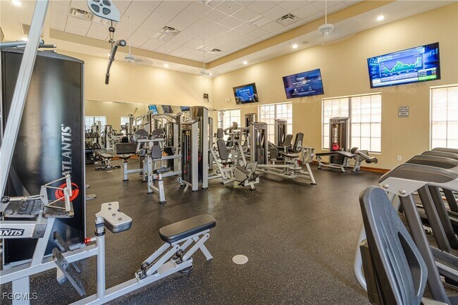 Building Photo - 9025 Colby Dr