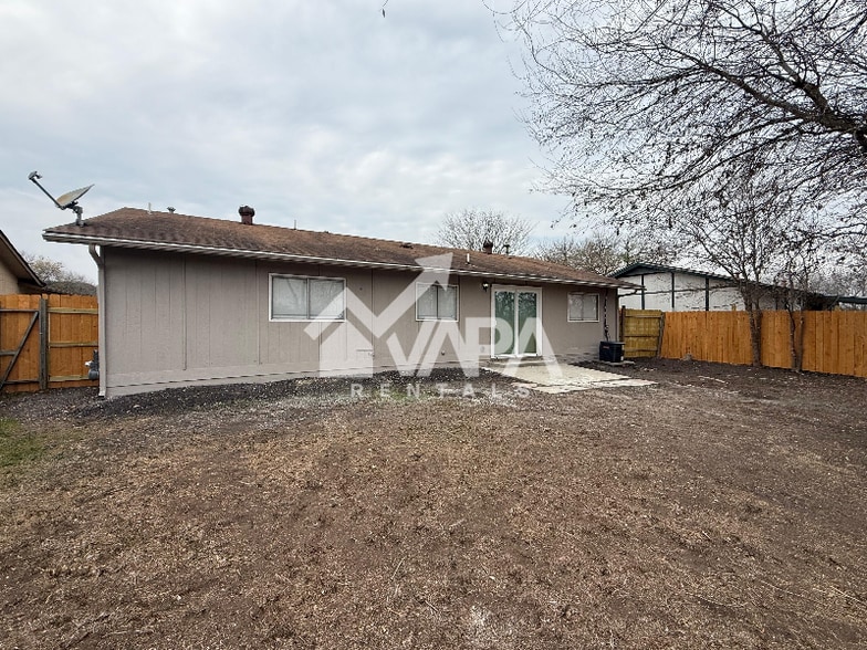 Building Photo - 8134 Whistler