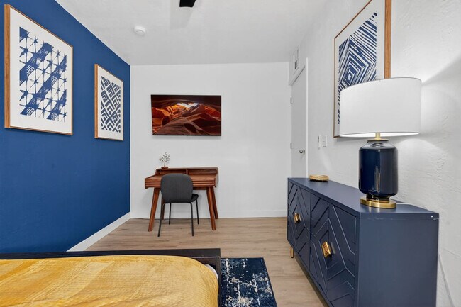 Building Photo - 1311 N 14th St