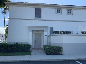 Building Photo - 15603 SW 41st St