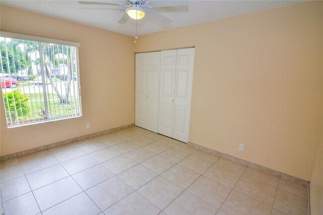 Building Photo - 18813 Cloud Lake Cir
