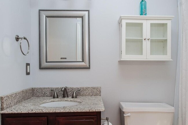 Building Photo - Beautiful 3 Bedroom, 2 Bathroom Home in Chesterfield ***Available Early-Mid June 2026***