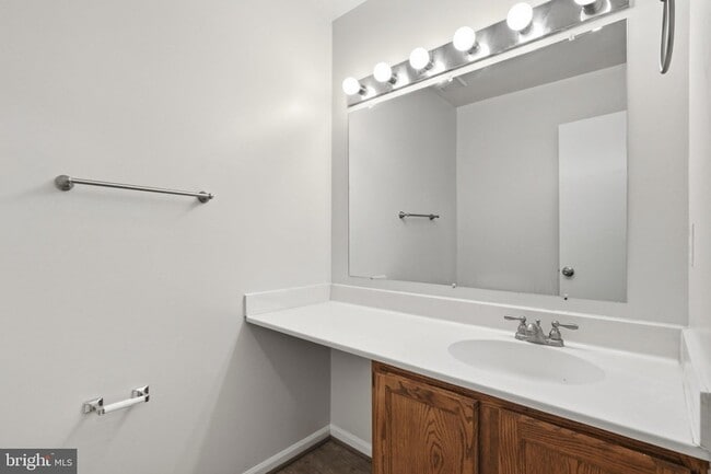 Building Photo - 2998 Steven Martin Dr