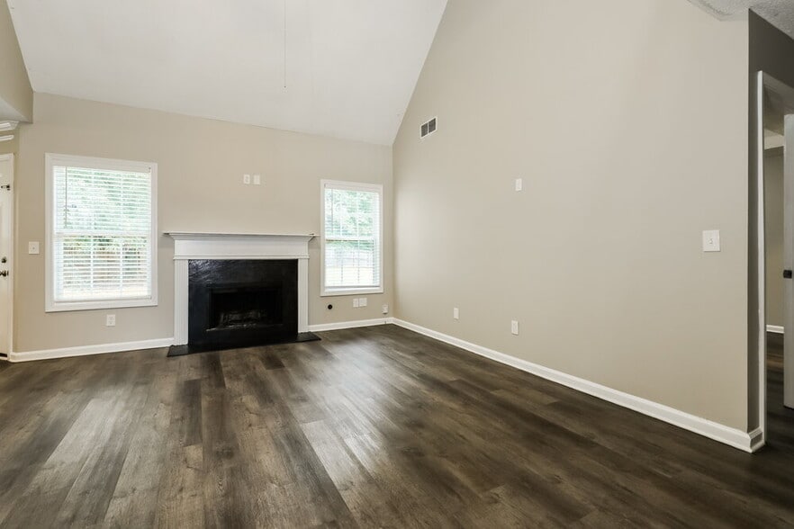 Building Photo - 11700 Flemming Ct