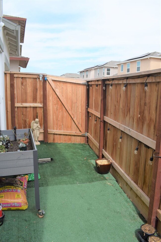 Building Photo - Resident Benefit Package Property