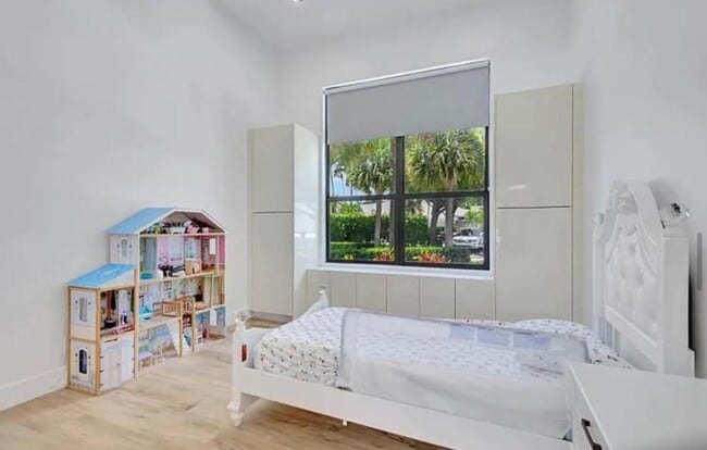 Building Photo - 2299 NW 55th St