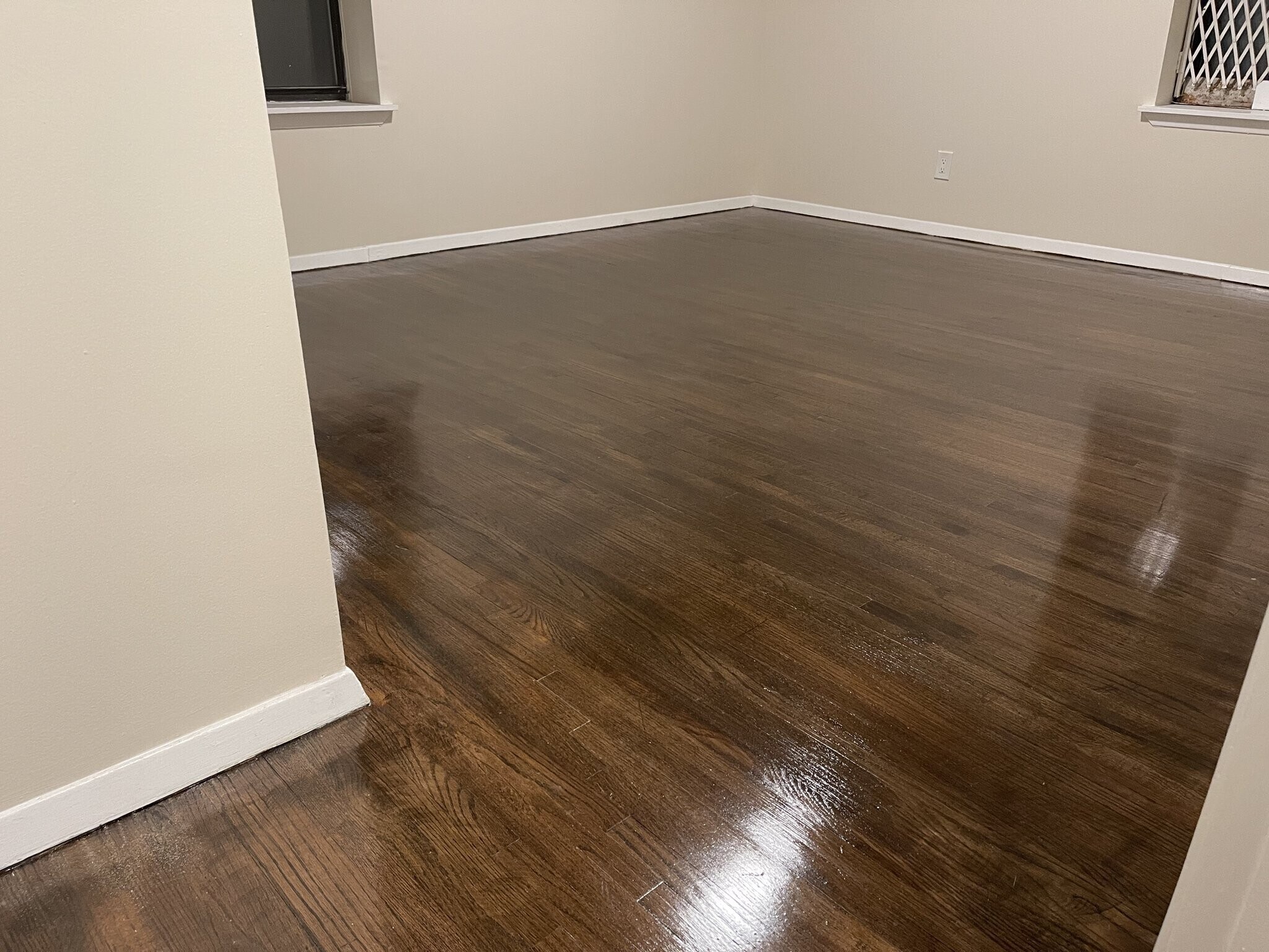 Building Photo - 581 Academy St