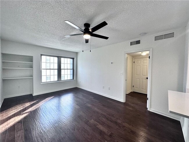 Building Photo - 199 14th St NE