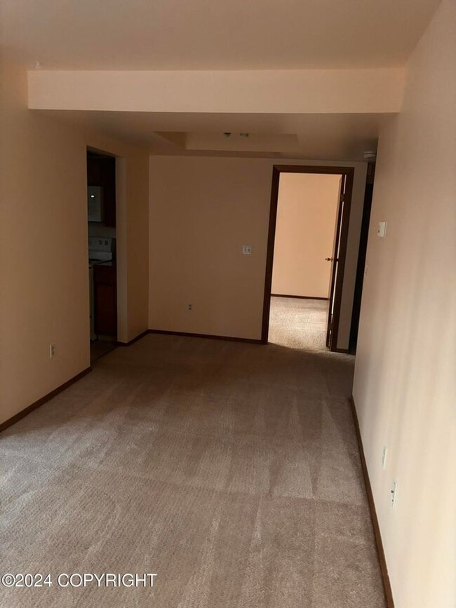 Building Photo - 2 Bed / 2 Bath Condo With Washer & Dryer i...