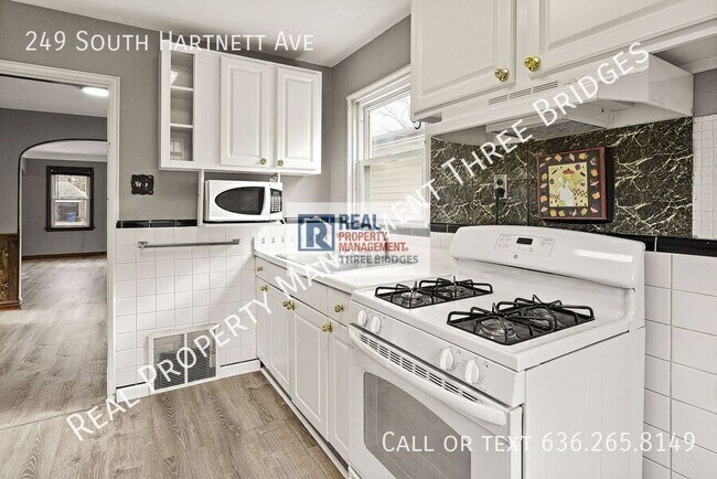 Building Photo - 249 S Hartnett Ave