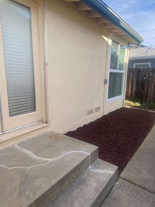 Building Photo - m458 - Fujihara