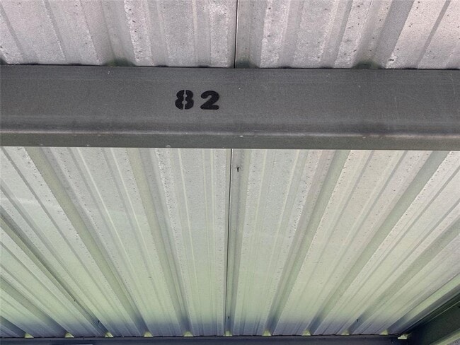 Building Photo - 2121 Hepburn St