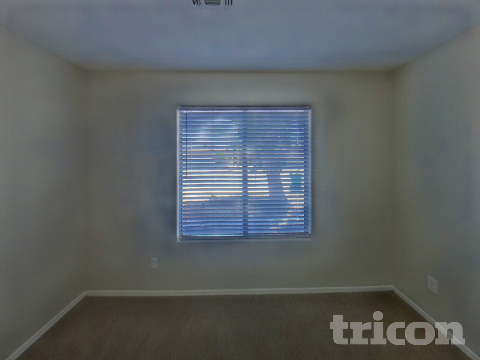 Building Photo - 43766 Elm Dr