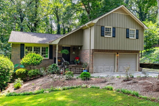 Building Photo - 4932 Rock Haven Dr SW