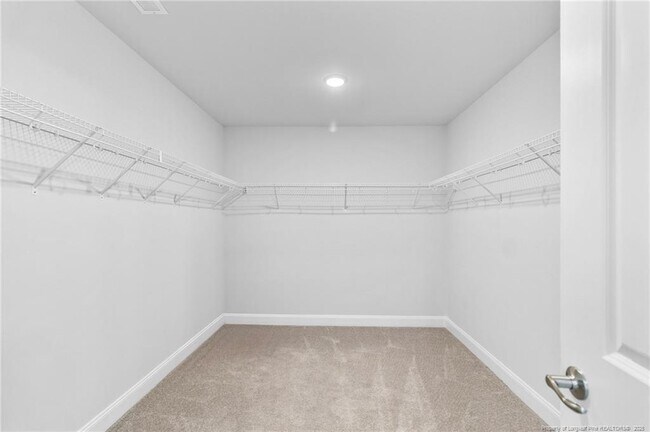 Building Photo - 243 Spring Flowers Dr