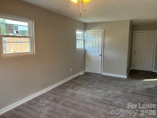 Building Photo - 605 E Horah St