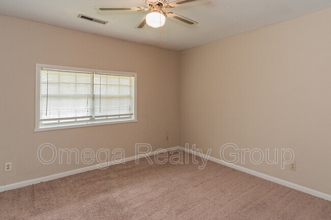 Building Photo - 1530 Warrior Rd