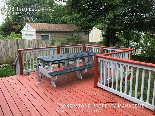 Building Photo - 808 Templecliff Rd