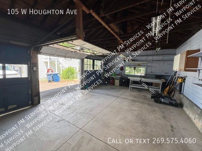 Building Photo - 105 W Houghton Ave
