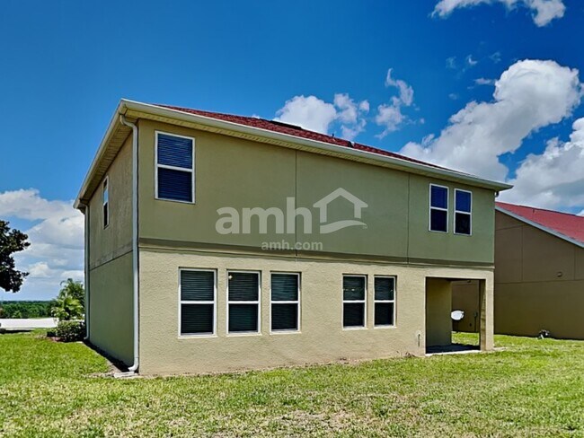 Building Photo - 329 Crestrun Loop