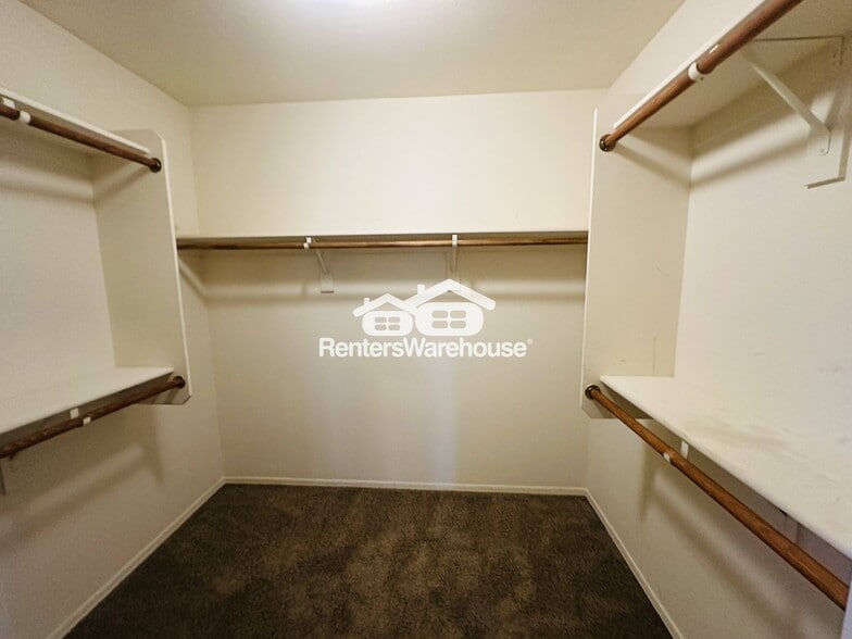 Building Photo - 105 N 87th Ave
