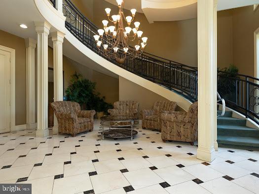 Building Photo - 4850 Eisenhower Ave