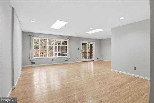 Building Photo - 3614 Dorado Ct