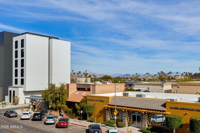 Building Photo - 4422 N 75th St