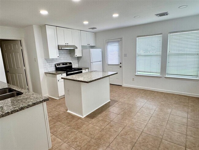 Building Photo - 21607 N Boundary Peak Way