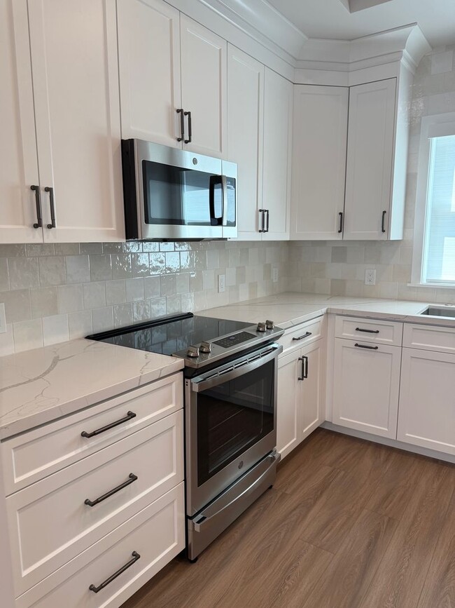 Building Photo - Brand New 1 Bedroom ADU in Downtown Fullerton