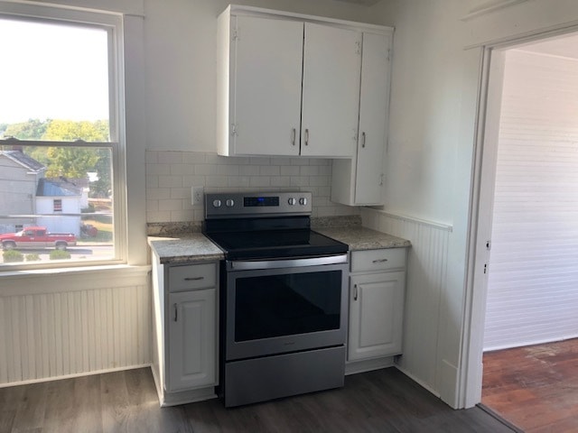 kitchen - 312 Crenshaw St