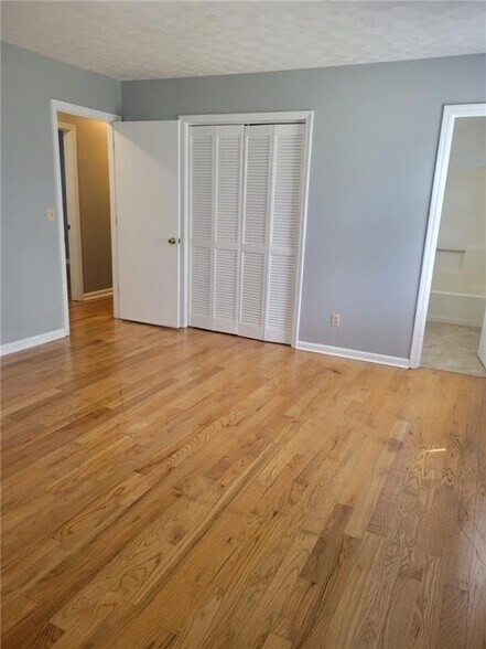 Building Photo - 2640 Bluffton Rd