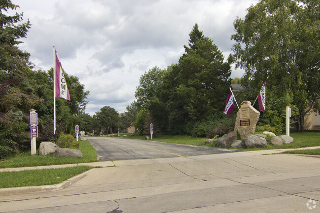 Building Photo - Timmerman Terrace Apartments