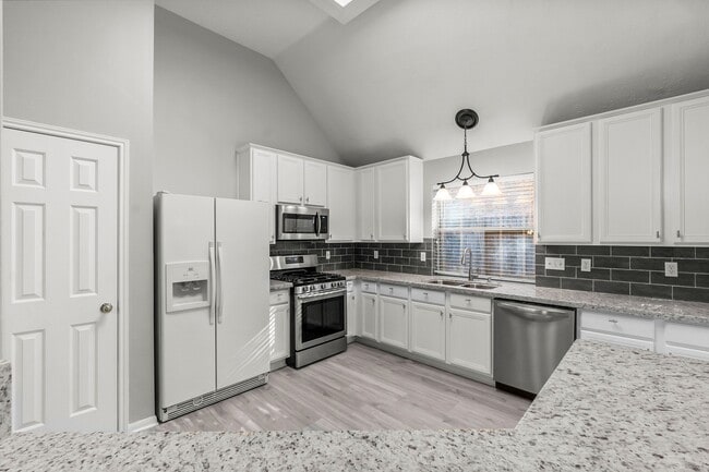 Building Photo - 155 N Wimberly Way