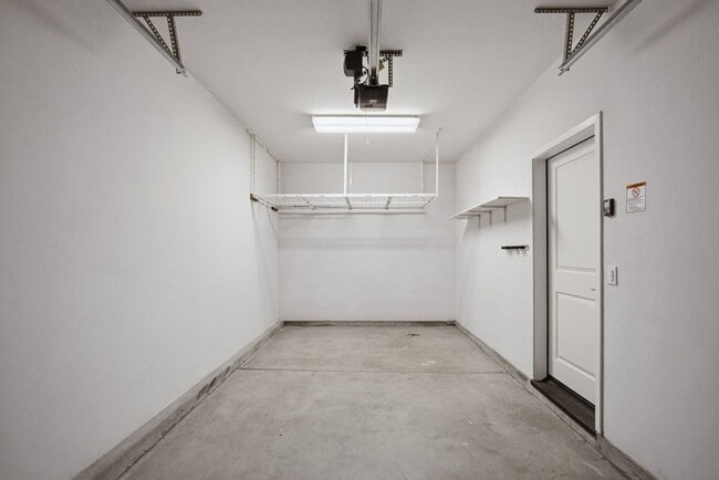 Building Photo - NEW LISTING 4 Bedroom, 3 Bathroom, 2 Garage Detached Condominium, with HVAC, Tankless Water Heate...