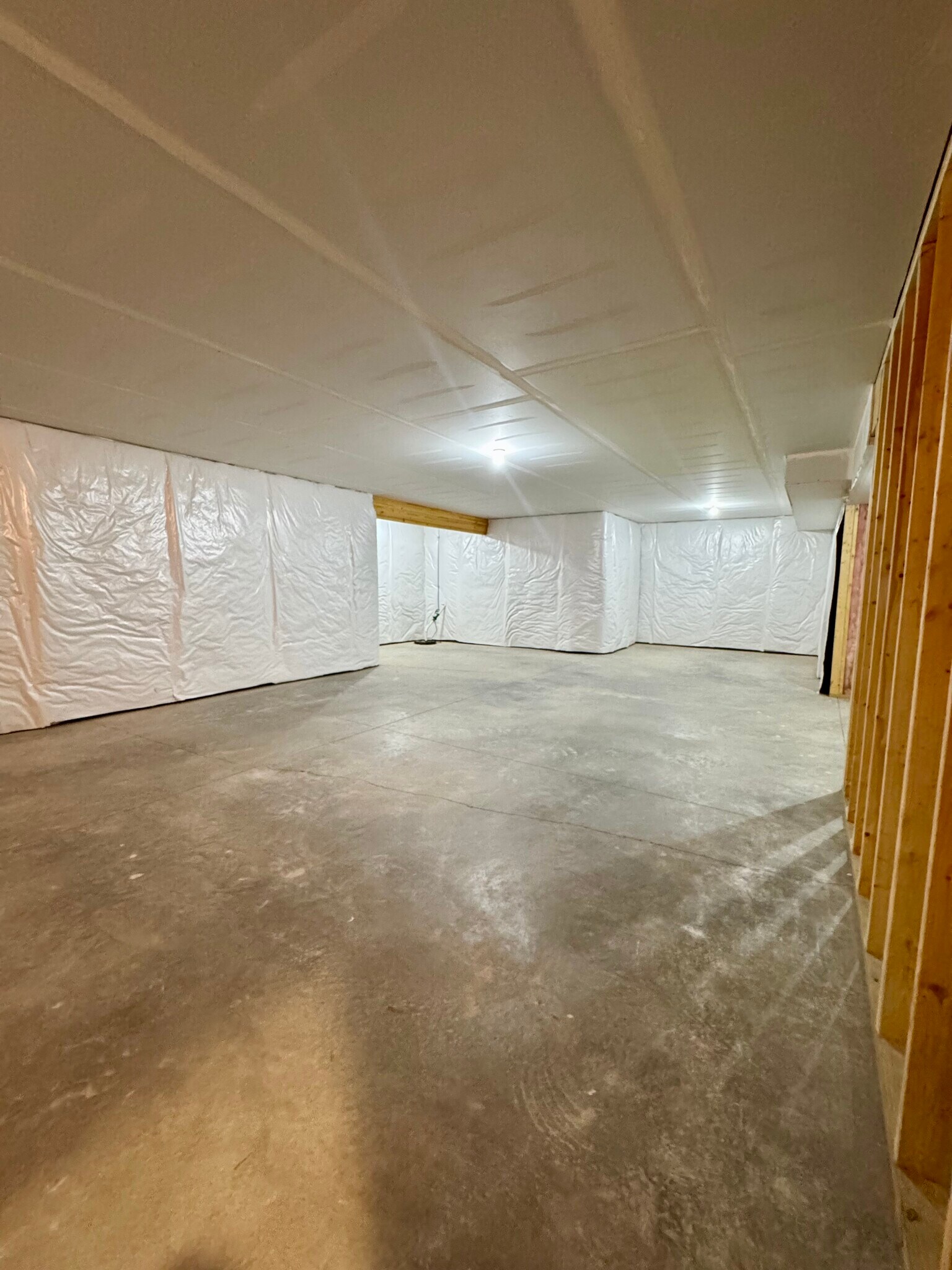 Building Photo - 706 Foret Mansur