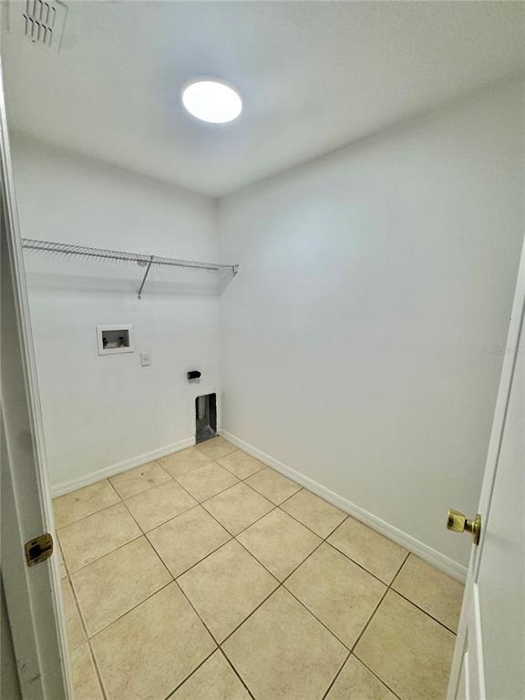 Building Photo - 420 Marathon Ln