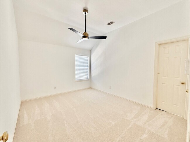 Building Photo - 4525 Reunion Dr