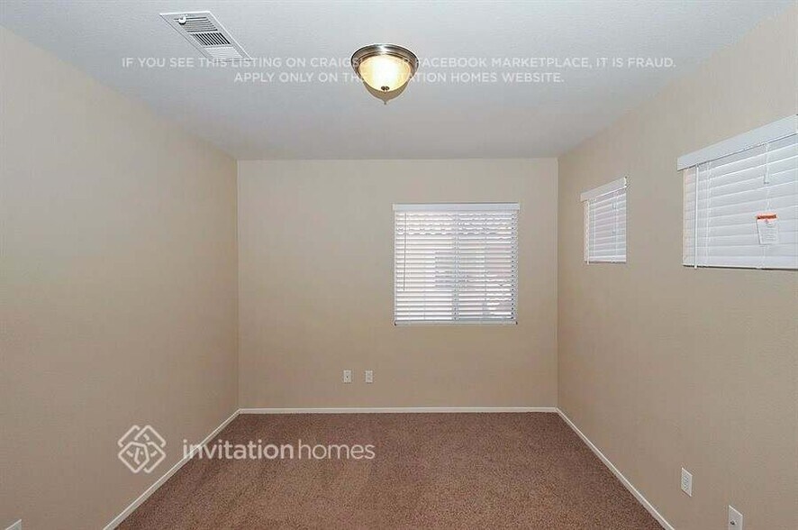 Building Photo - 4752 Poppywood Dr